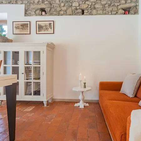 Abbazia Acqua Dolce -with Stunning Terrace By Rent Lejlighed