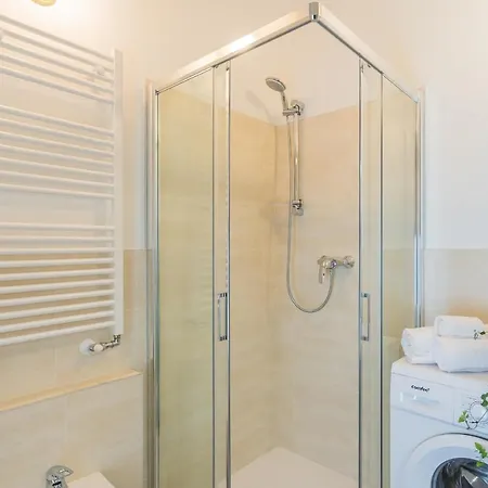 Abbazia Acqua Dolce -with Stunning Terrace By Rent * Lenno