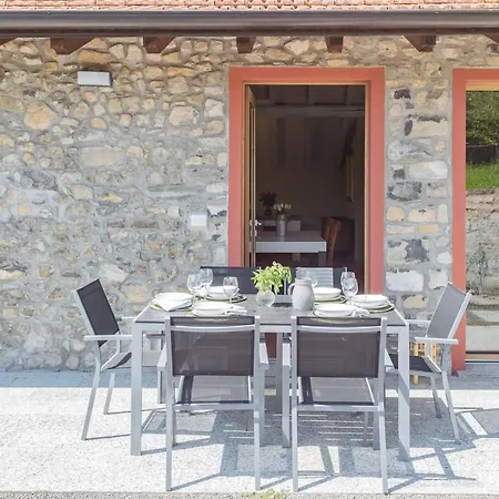 Abbazia Acqua Dolce -with Stunning Terrace By Rent * Lenno