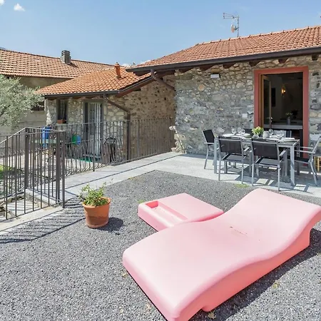 Abbazia Acqua Dolce -with Stunning Terrace By Rent * Lenno